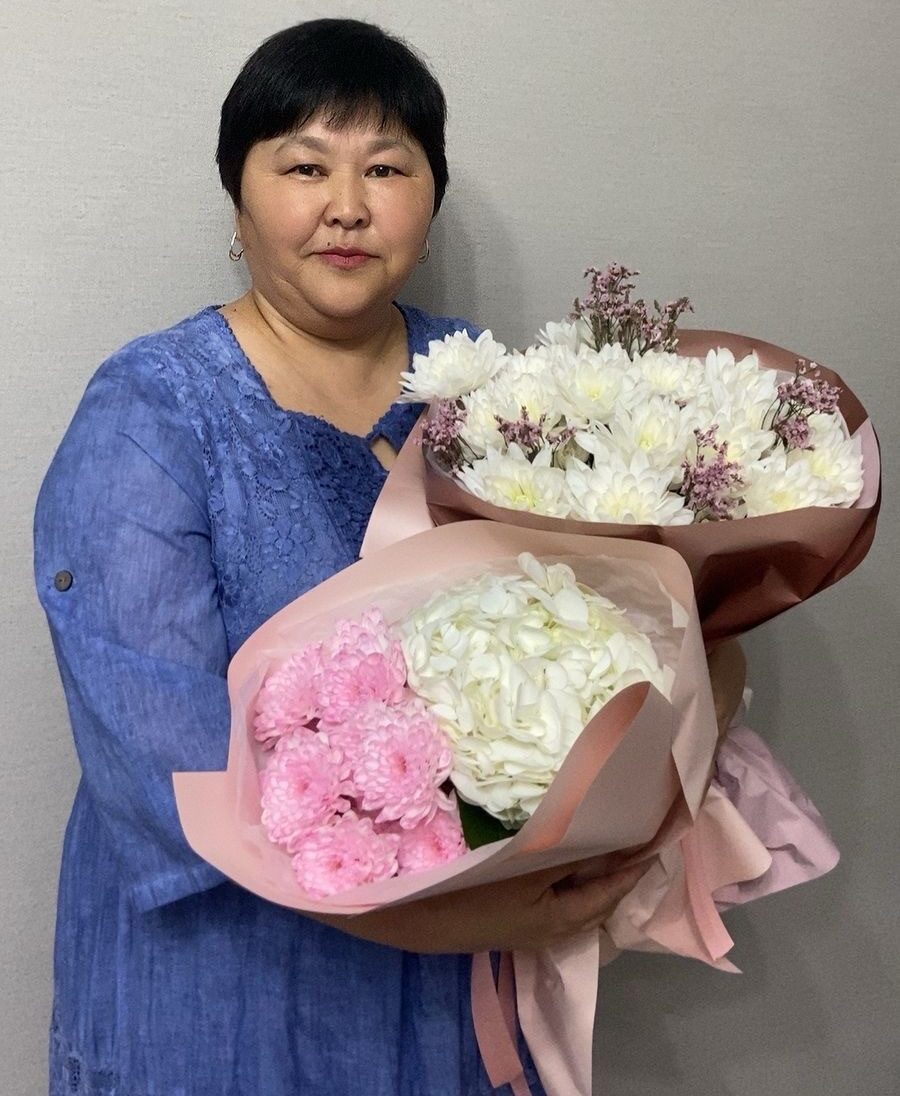 Воспитатель